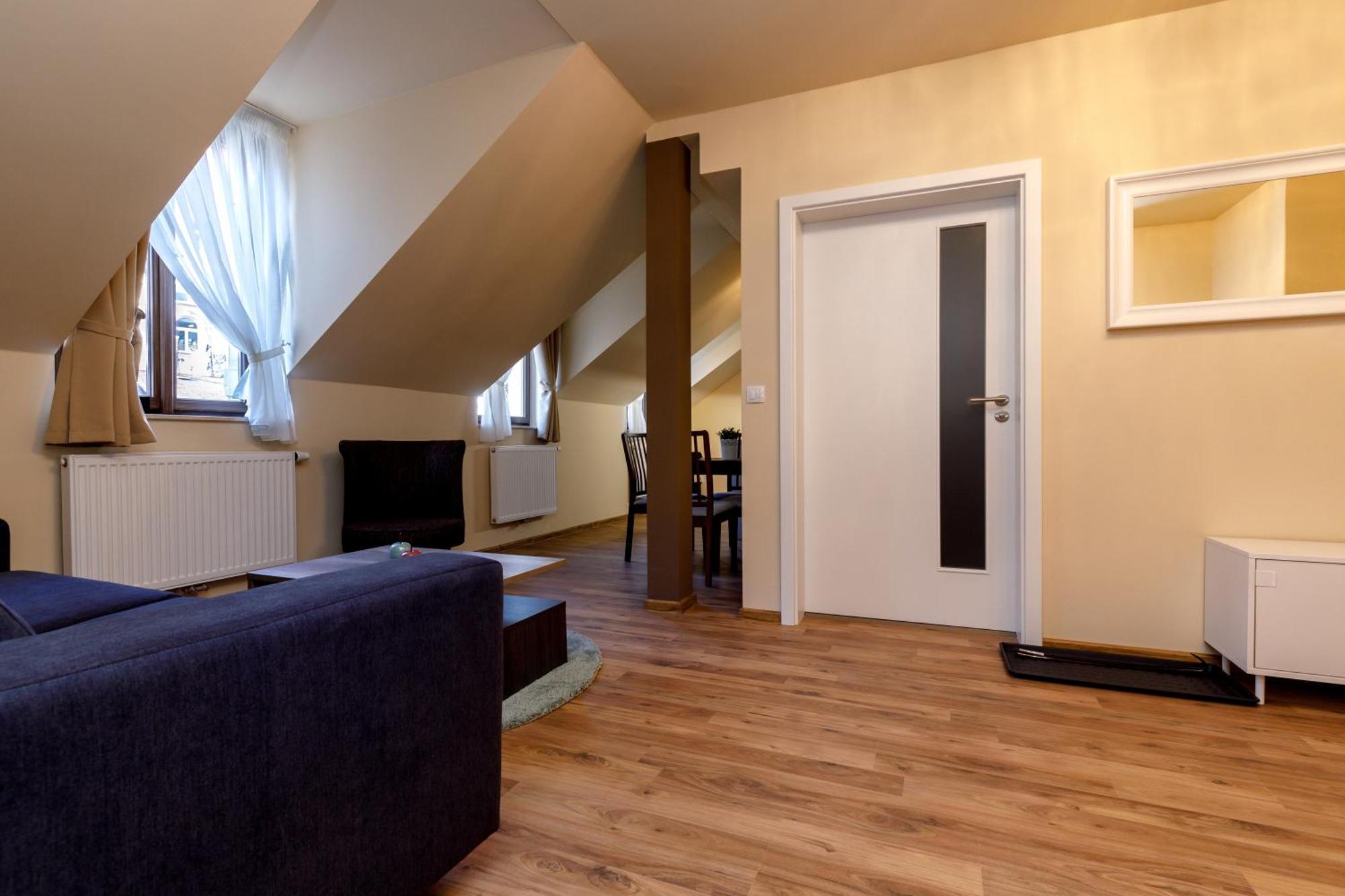 Apartments Menuet KLV Quarto foto